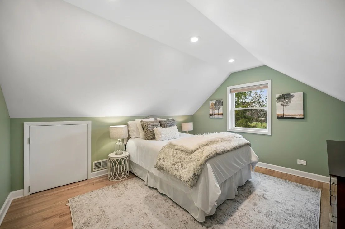 Photo of 128 Parkview Road