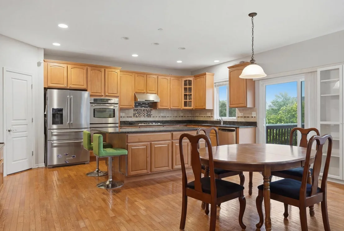 Photo of 906 Blue Ridge Drive