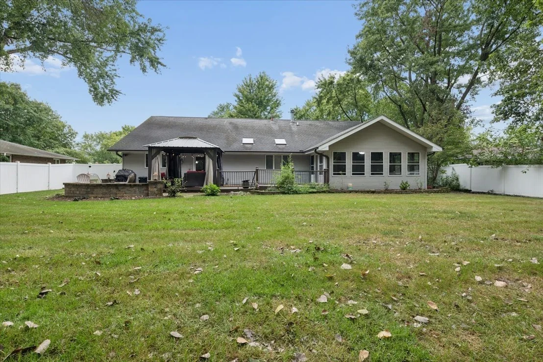 Photo of 3318 Caroline Drive