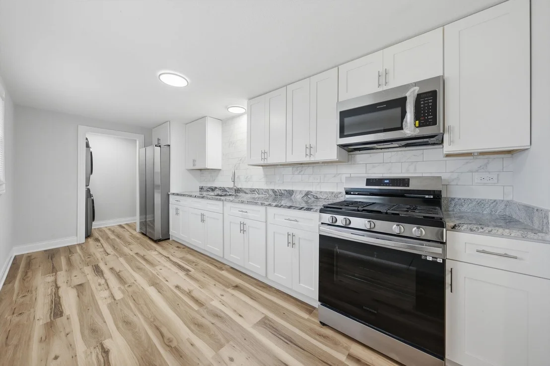 Photo of 16548 Paulina Street