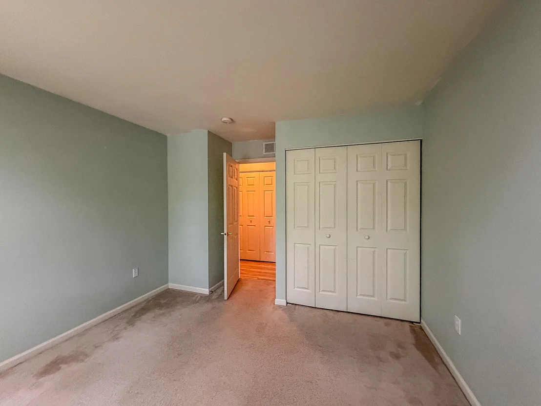 Photo of Unit 201 at 2404 Windward Boulevard