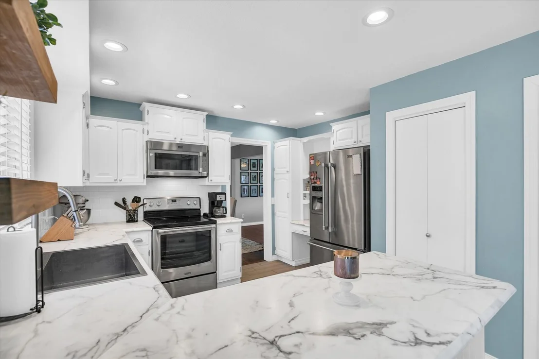 Photo of 1104 PARKSIDE Drive