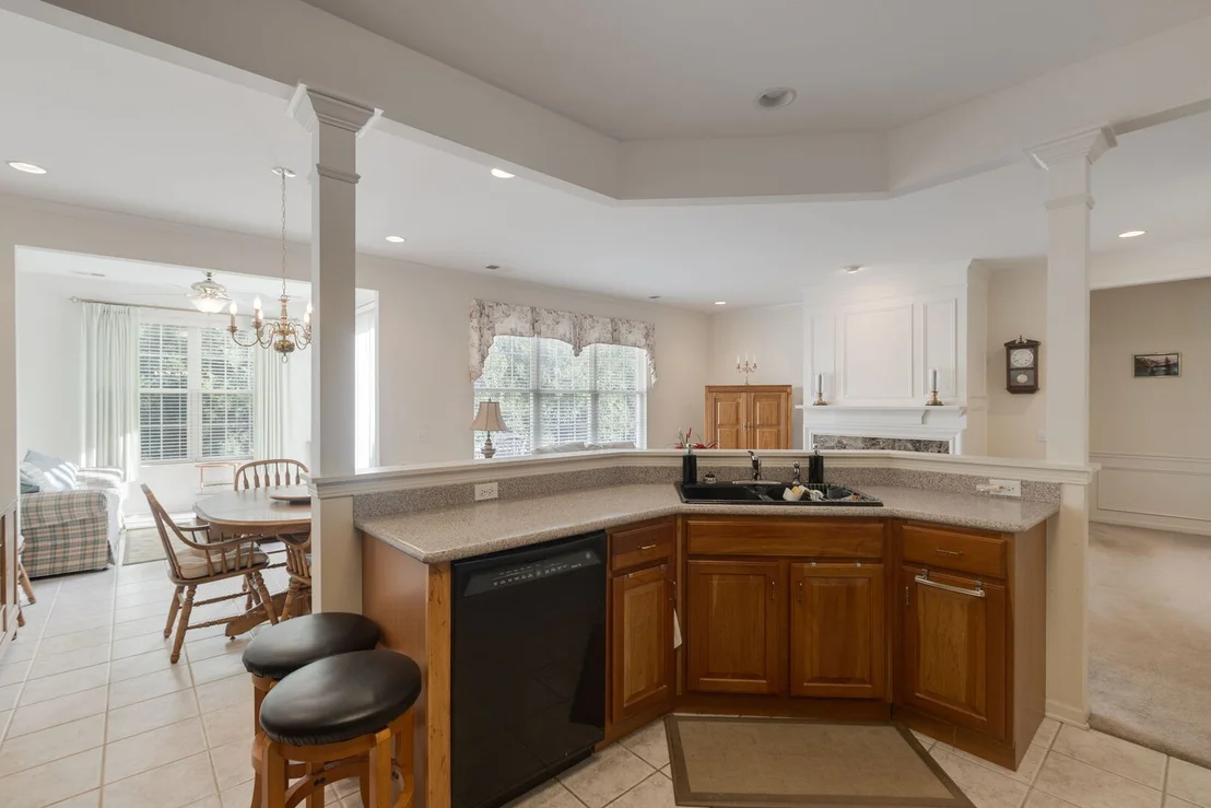 Photo of 13050 Crestview Drive