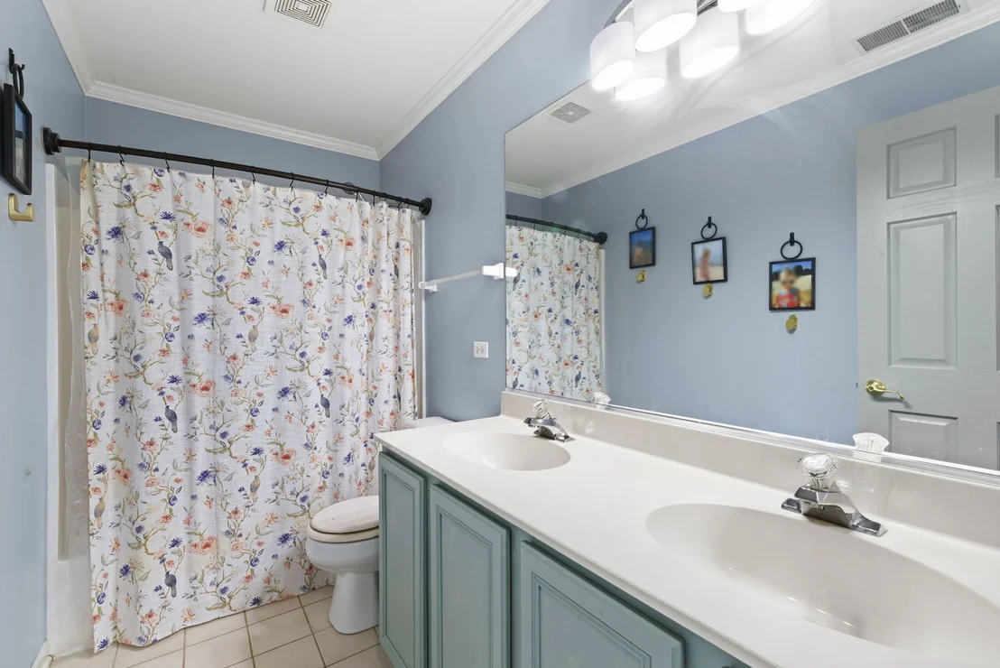 Photo of 110 Saint Germain Place
