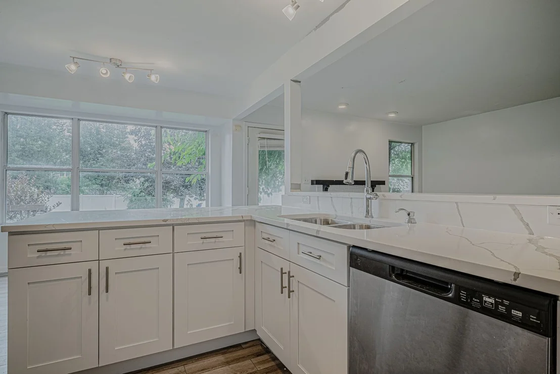Photo of 1449 Eliot Trail