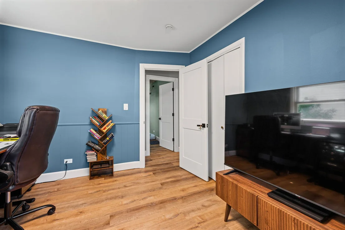 Photo of 1011 Beverly Drive