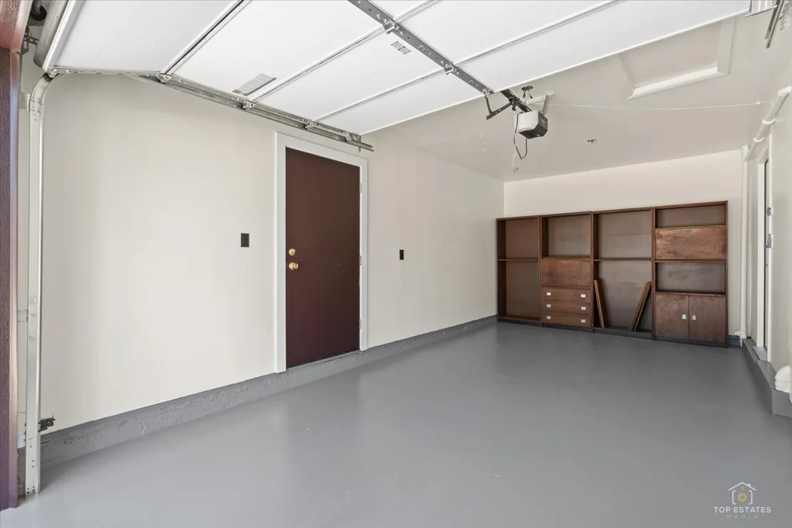Photo of 1409 Sequoia Lane