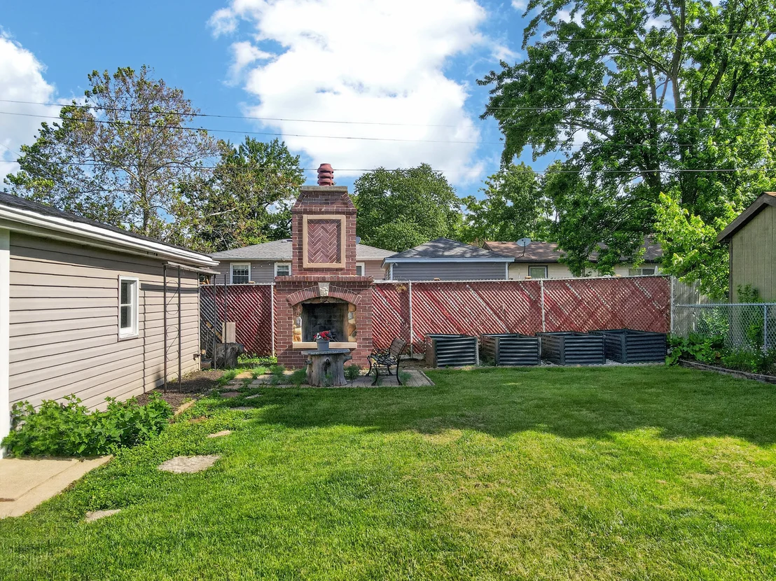 Photo of 1104 Basin Drive