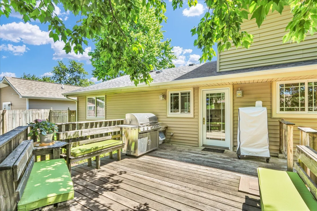 Photo of 613 Crestview Drive