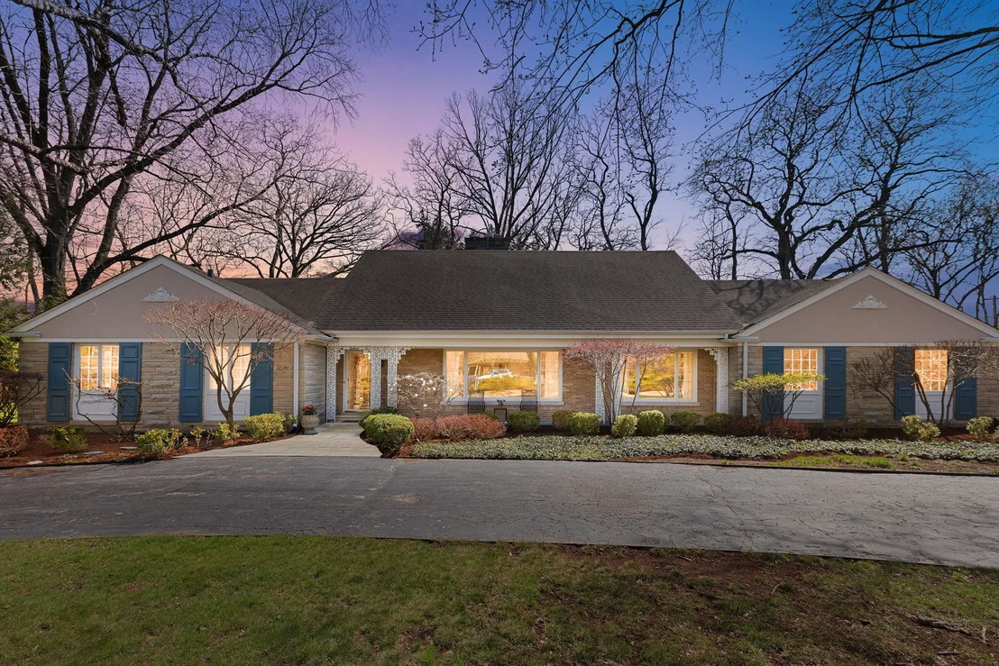 Photo of 835 Timberline Drive