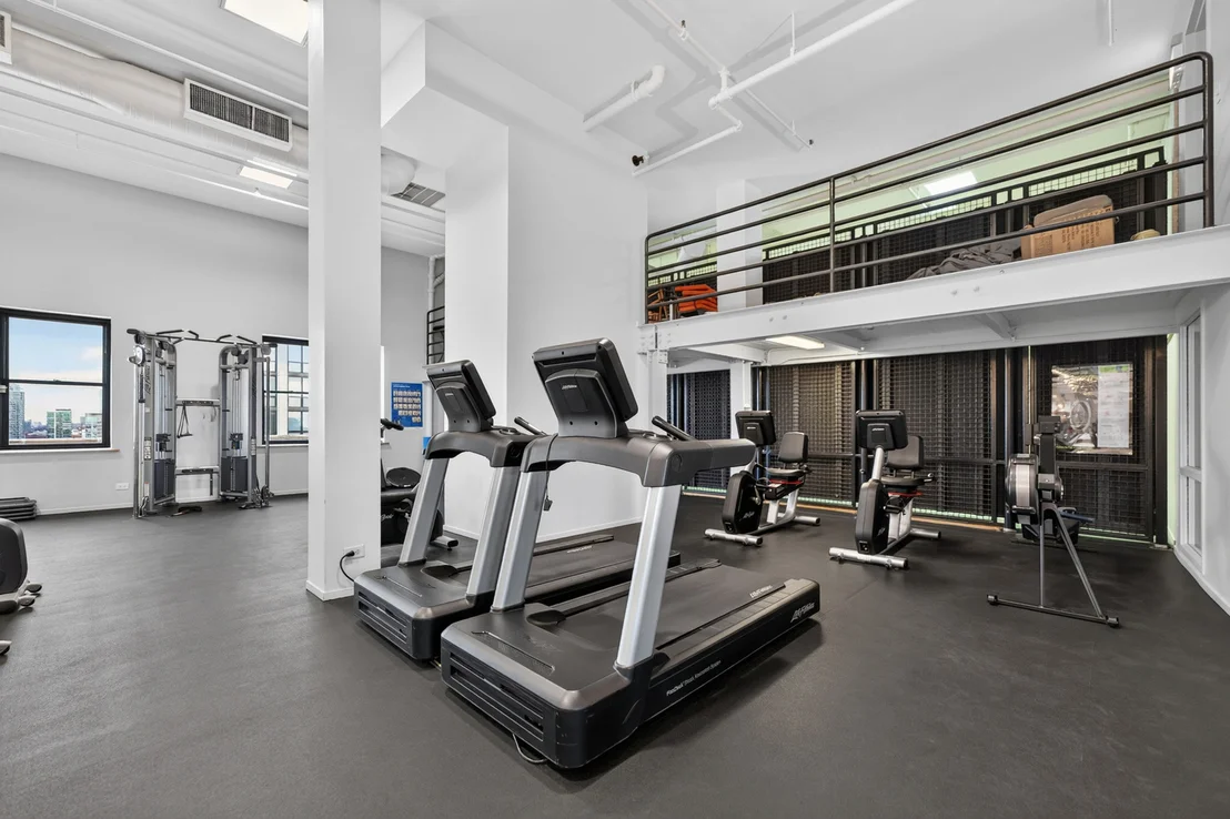 Photo of Unit 712 at 728 W Jackson Boulevard