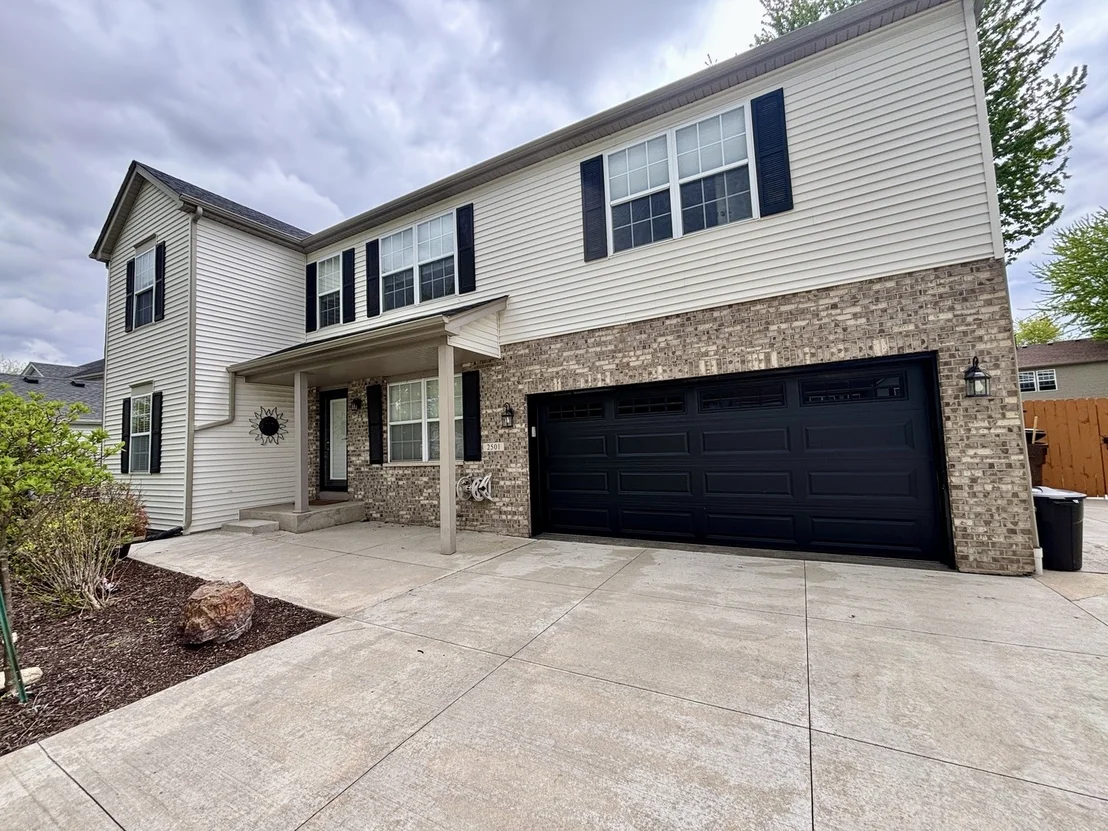 Photo of 2501 Ridgefield Drive