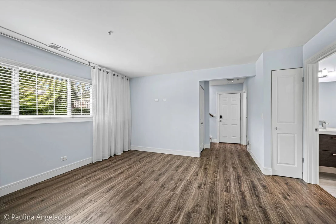 Photo of 180 Lucerne Court