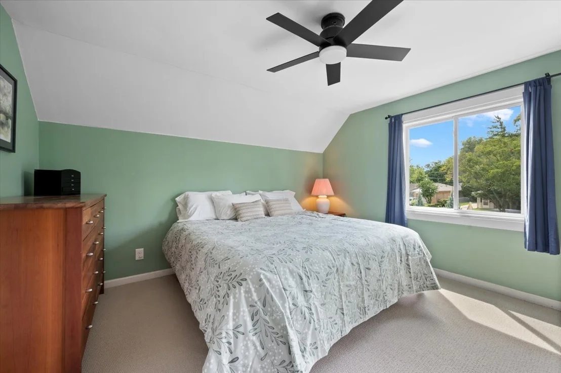 Photo of 3333 Payne Street