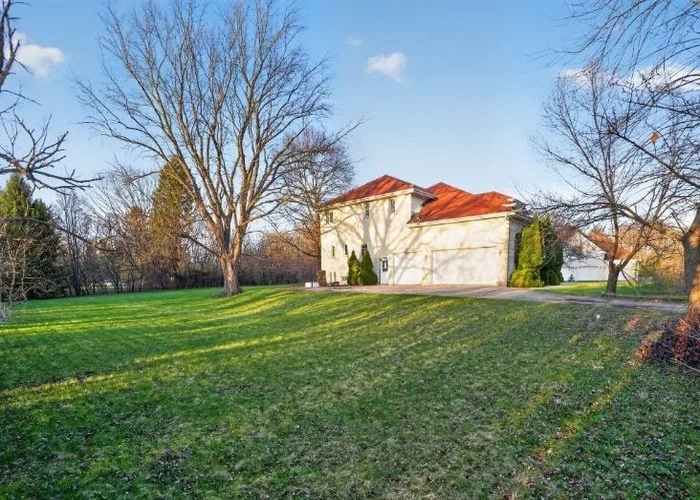 Photo of 2113 Elgin Road
