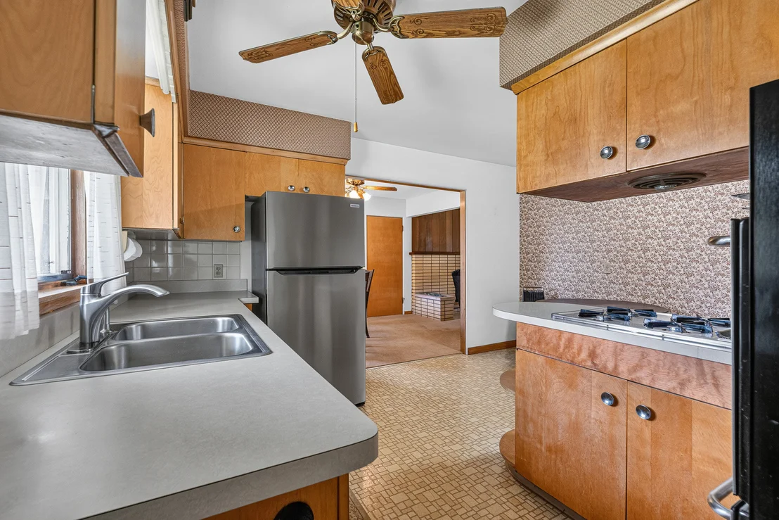 Photo of 3300 Pinecrest Drive