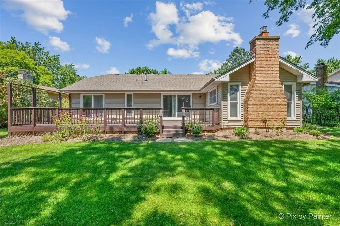 Photo of 725 N Vista Drive