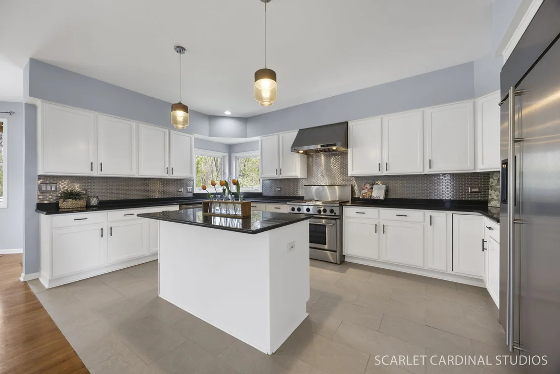 Photo of 2494 Adamsway Drive