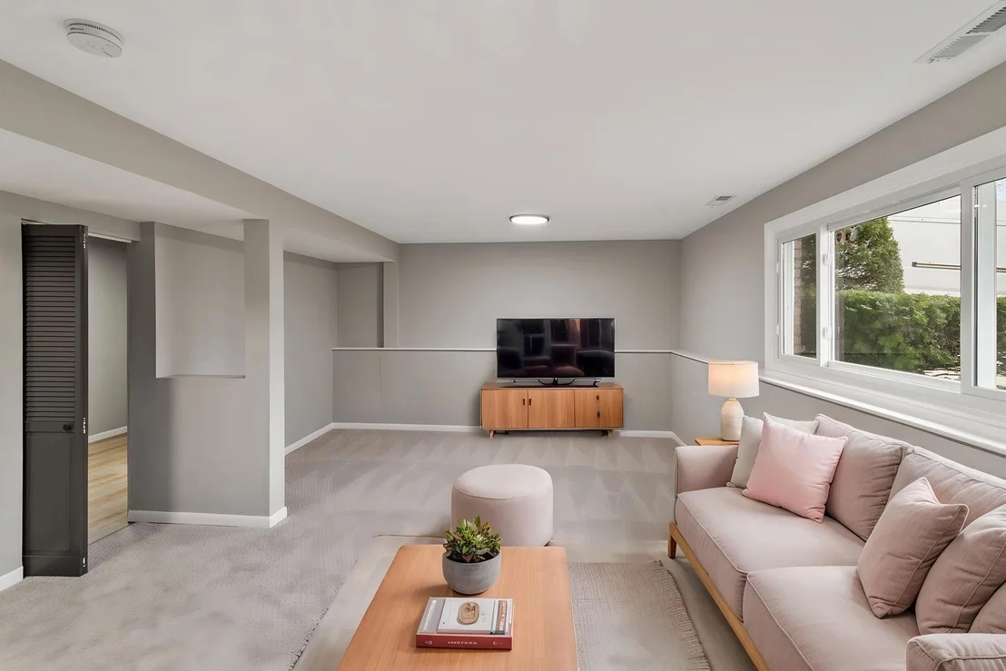 Photo of 555 N Cherry Drive