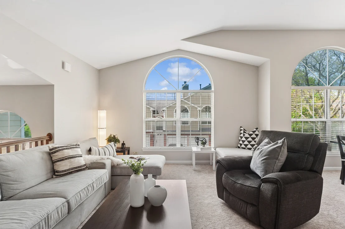Photo of 767 GROSSE POINTE Circle