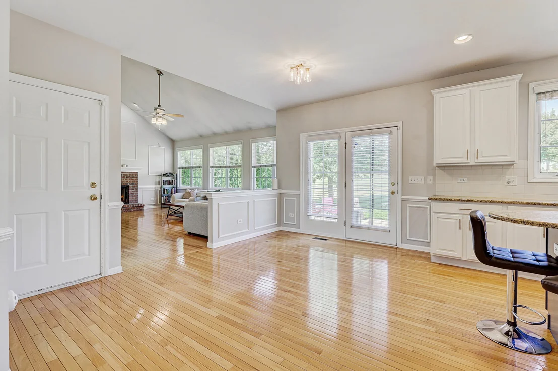 Photo of 5587 Notting Hill Road