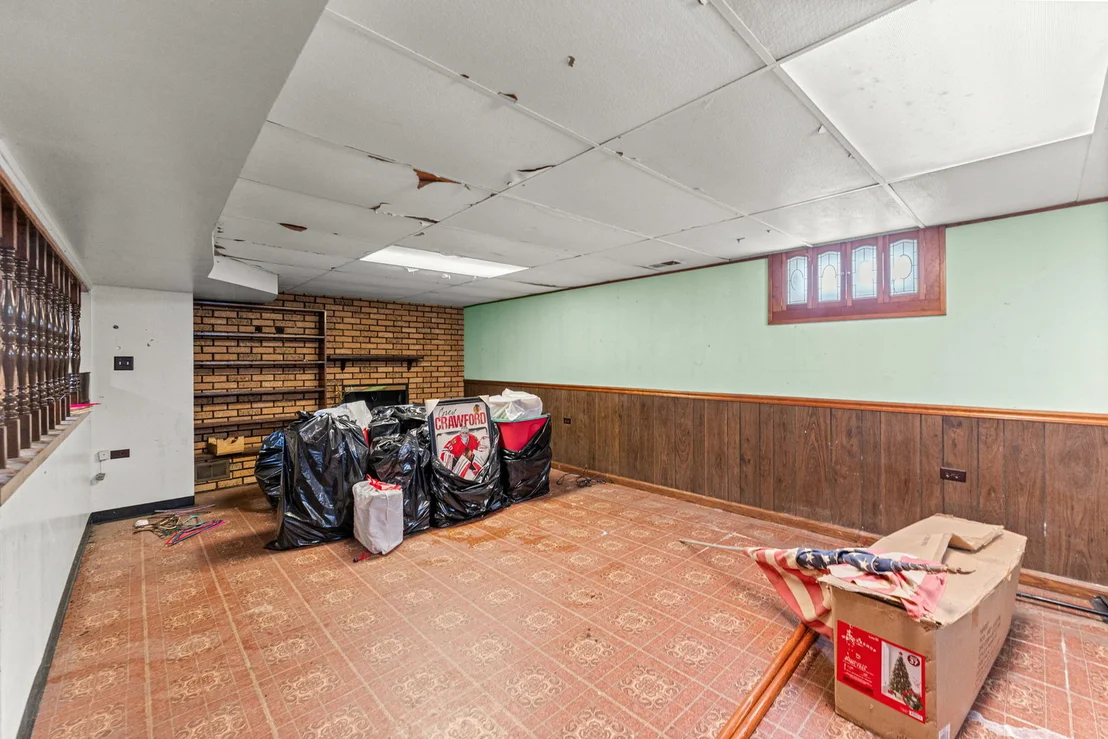 Photo of 17831 Community Street