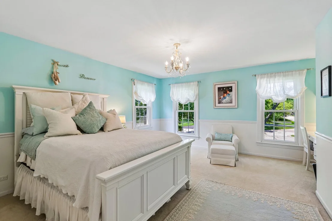 Photo of 720 Oxbow Lane