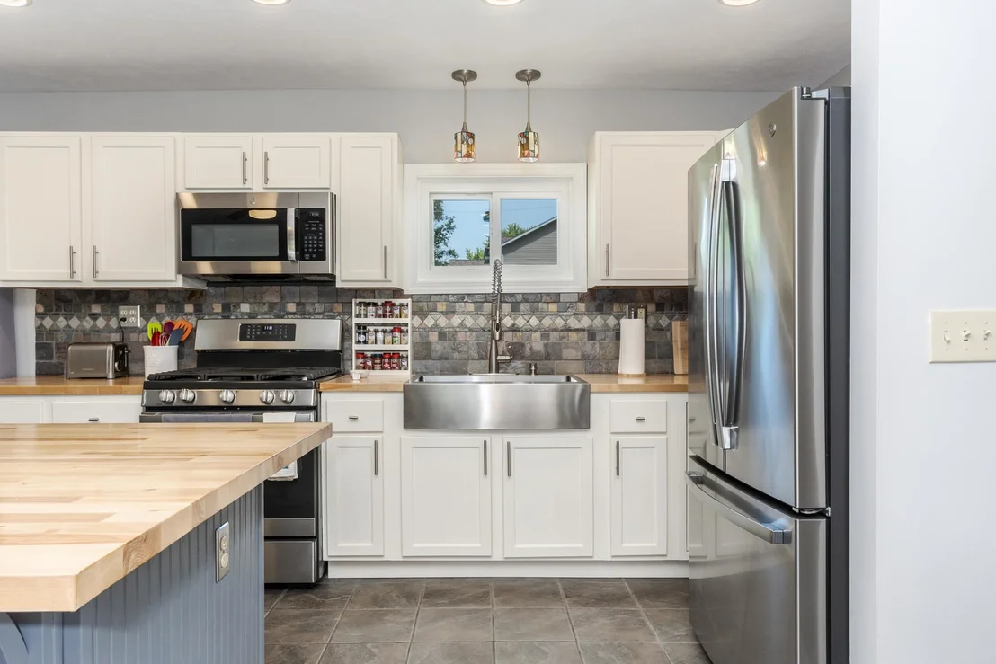 Photo of 24401 Peyton Place