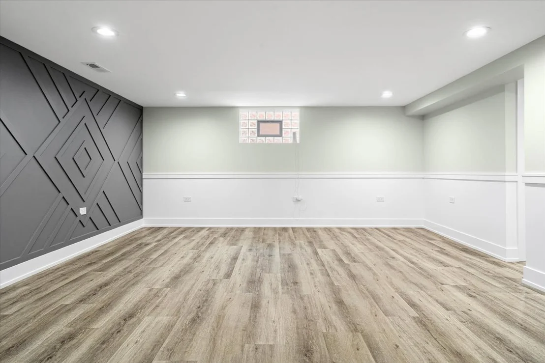 Photo of 438 W 126th Place