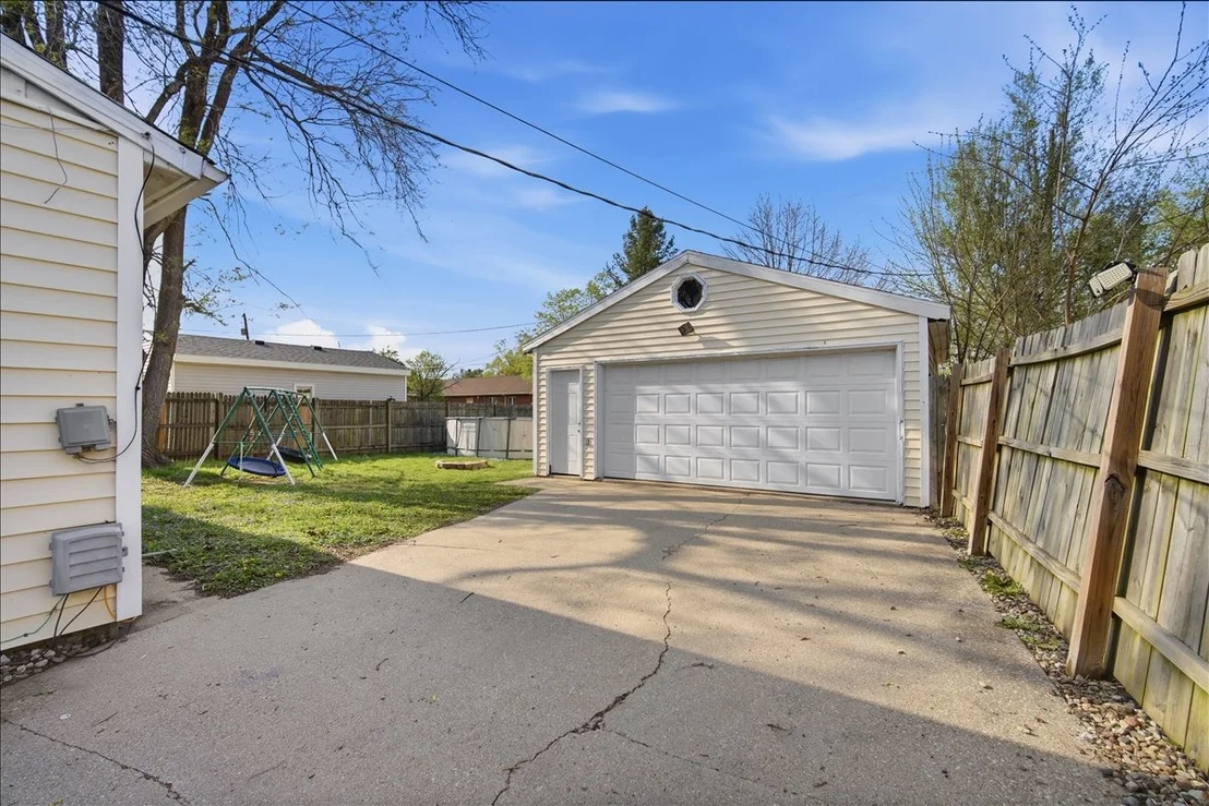 Photo of 403 Sunset Drive