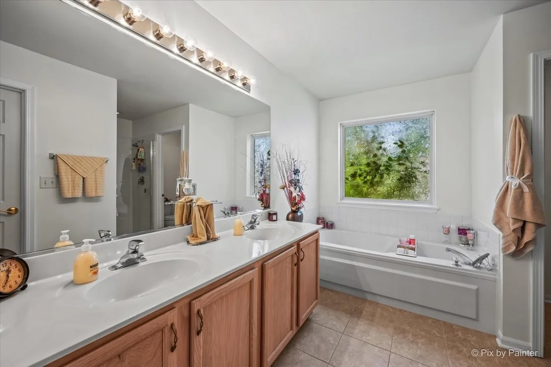 Photo of 2886 Camden Drive