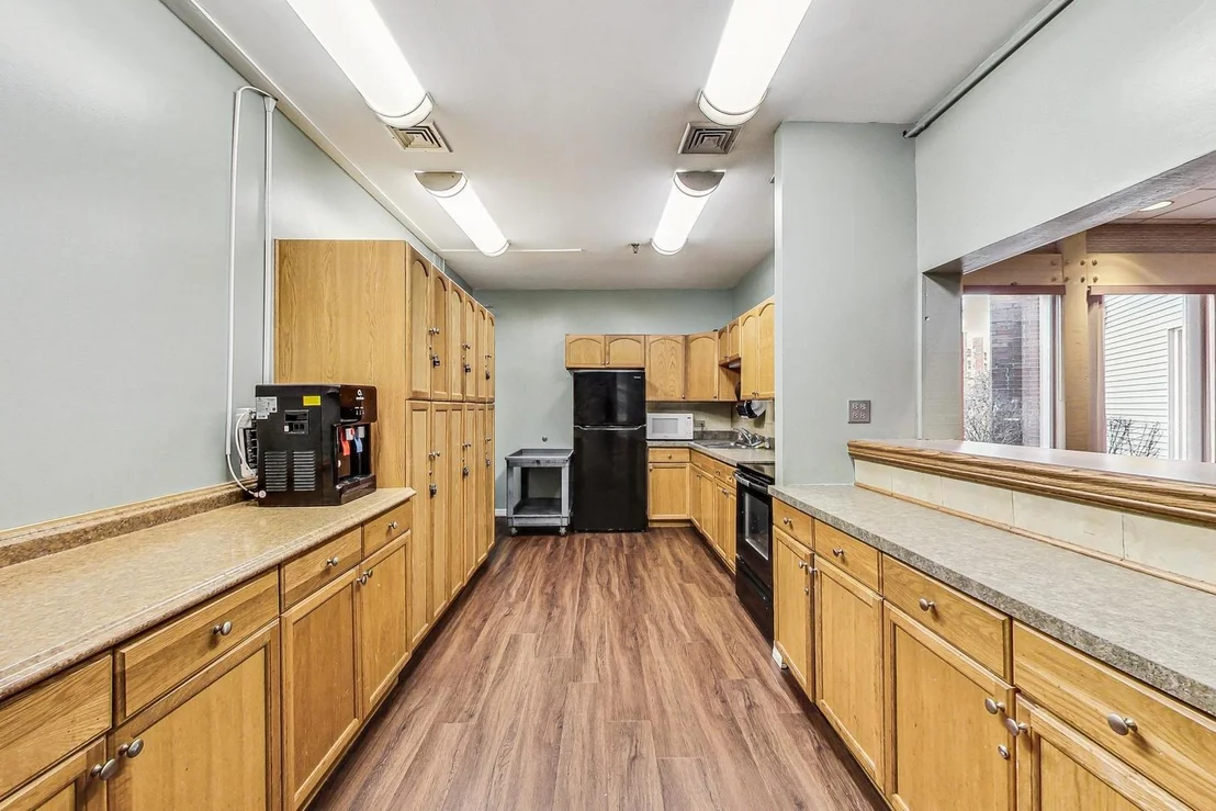 Photo of Unit 402 at 701 Forum Square