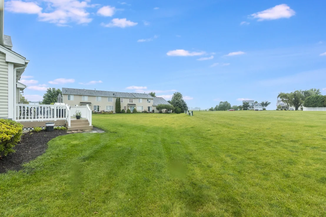 Photo of 661 Chestnut Ridge