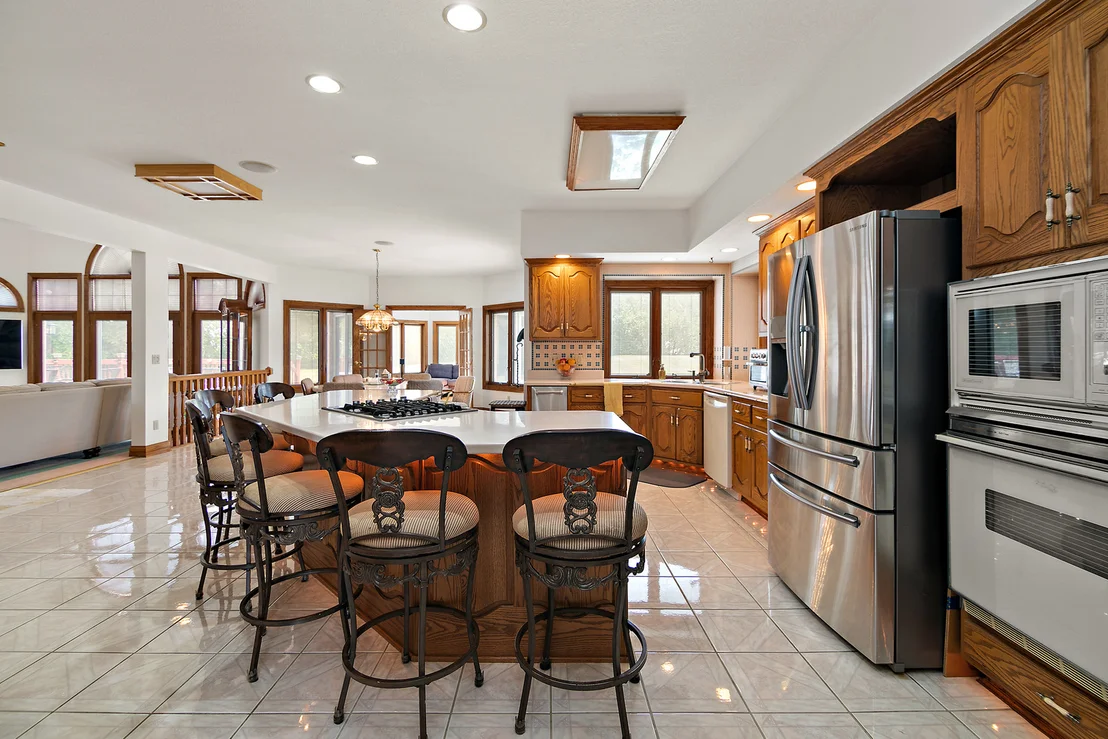 Photo of 284 Barrington Lane