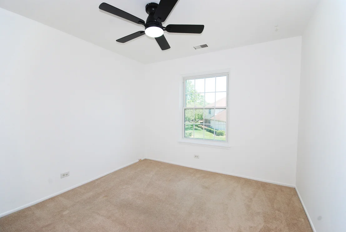 Photo of Unit C2 at 552 Greystone Lane