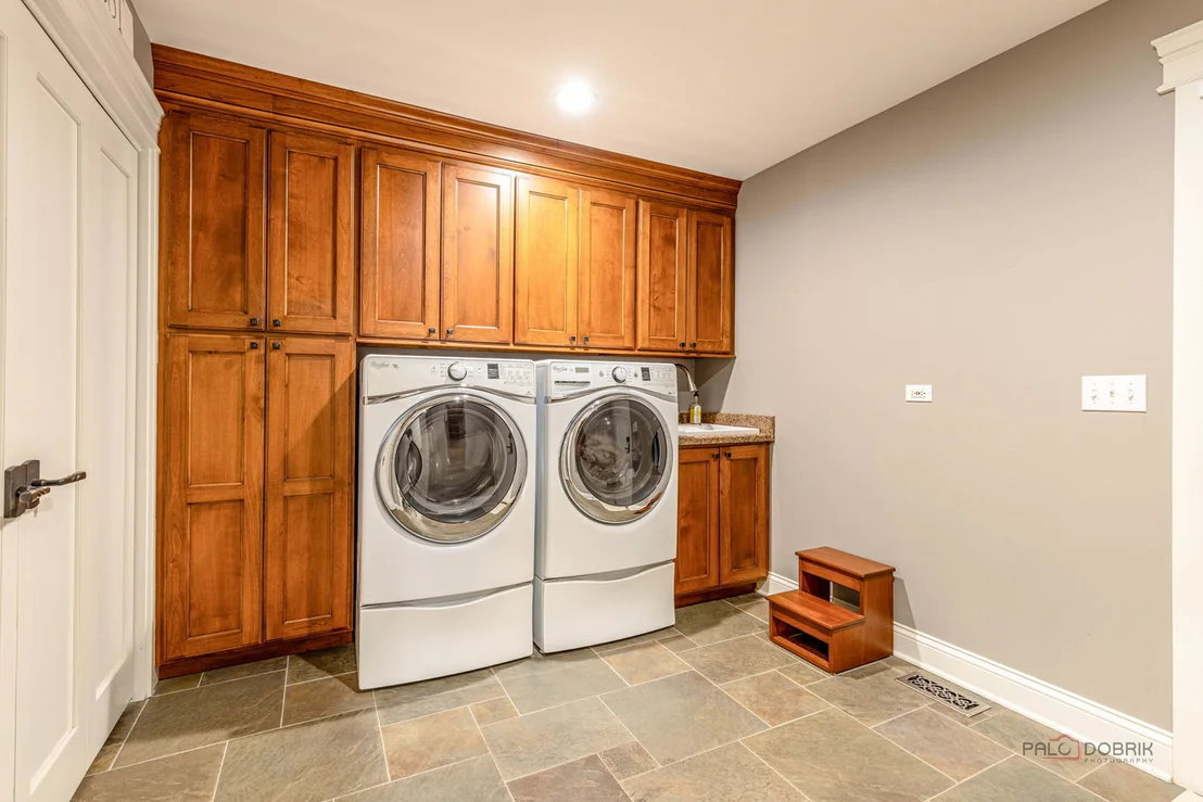 Photo of 2768 Glendower Terrace