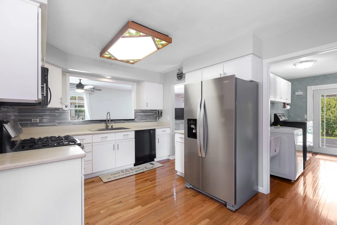 Photo of 392 Jean Street