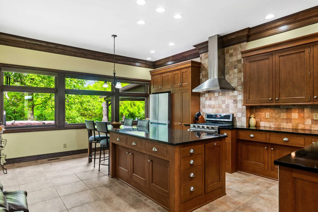 Photo of 606 Harvey Road