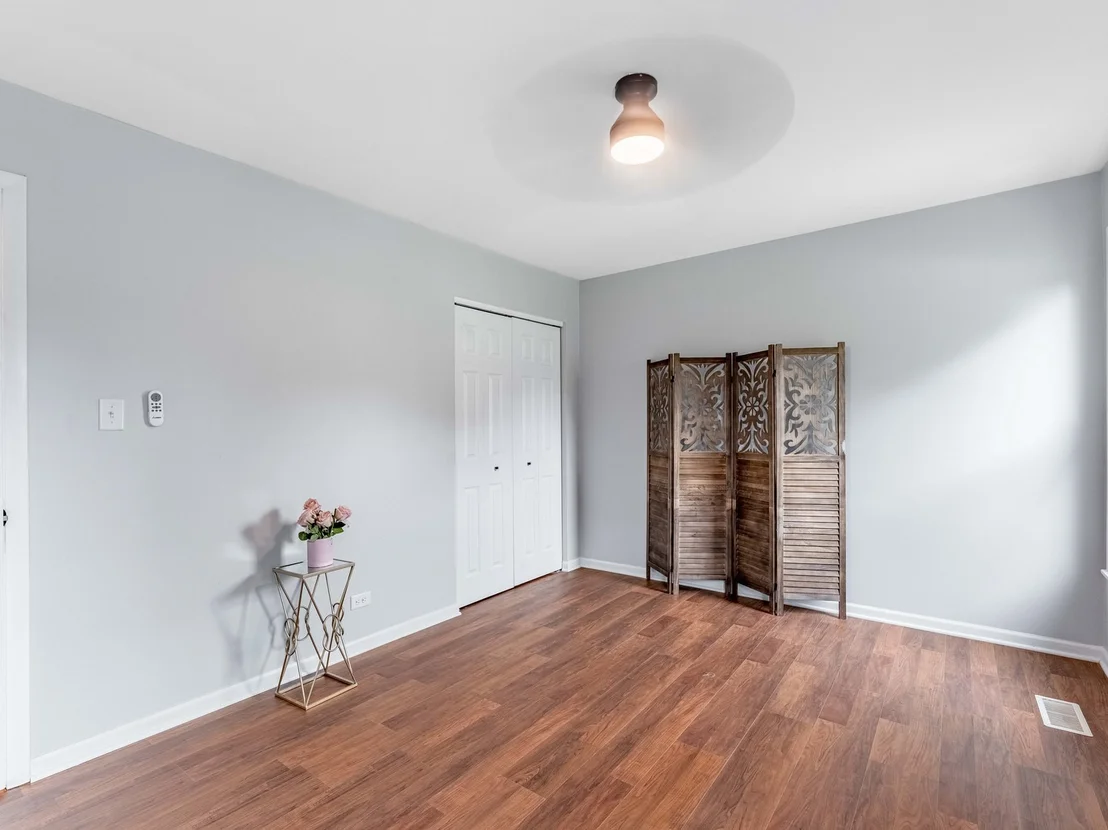 Photo of 113 Camelot Way