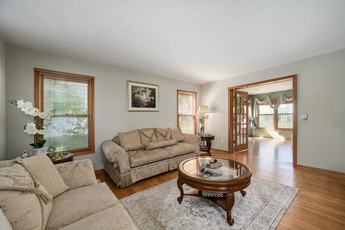 Photo of 5282 Galloway Drive