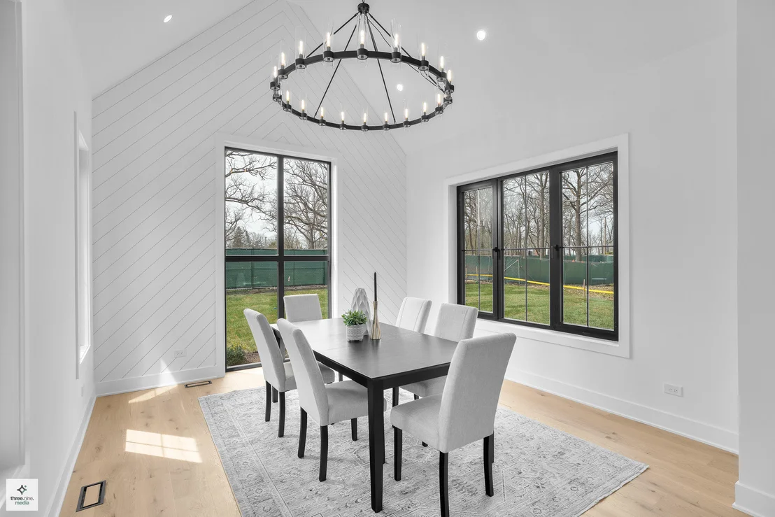 Photo of 390 Forest Edge Drive