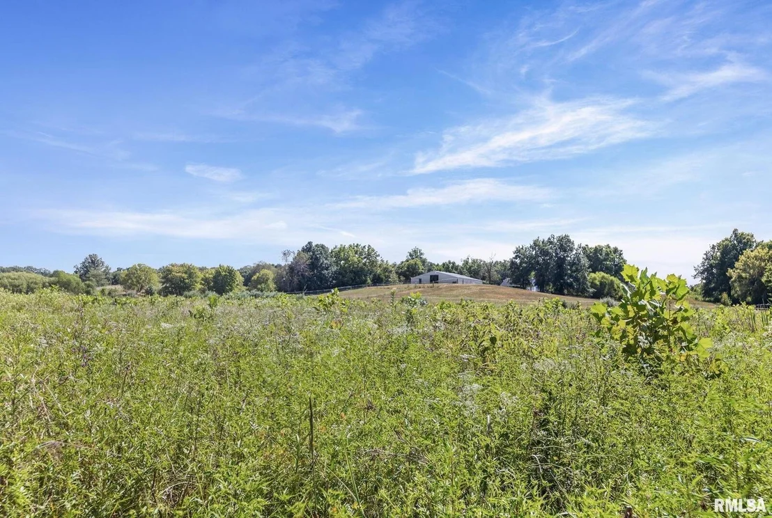 Photo of 520 DEERFIELD Road