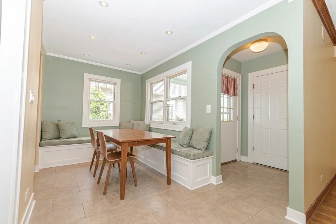 Photo of 335 Oak Street