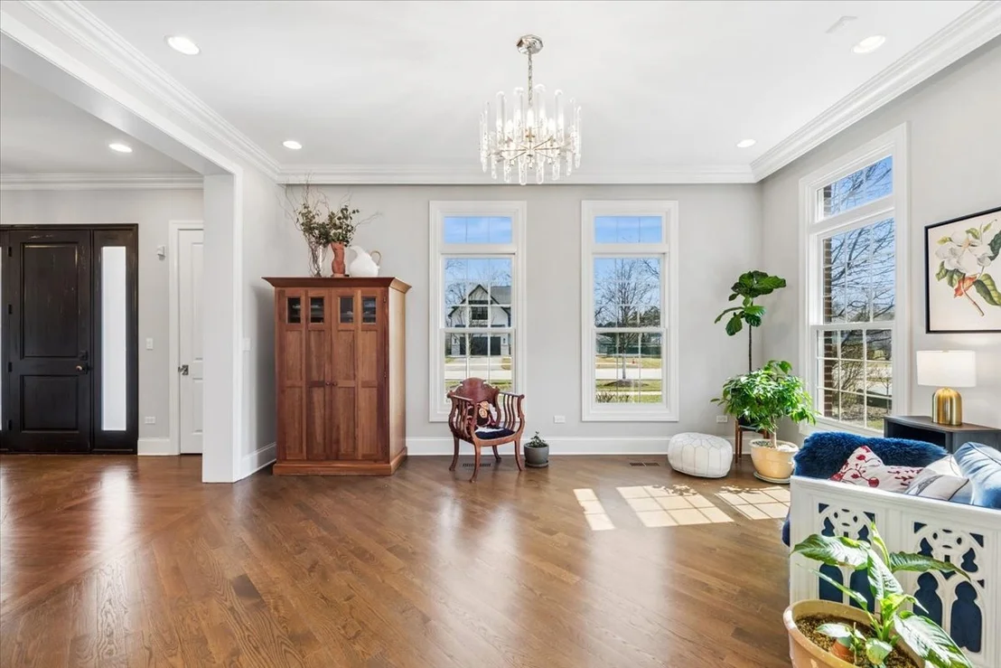 Photo of 1024 Prairie Lawn Road