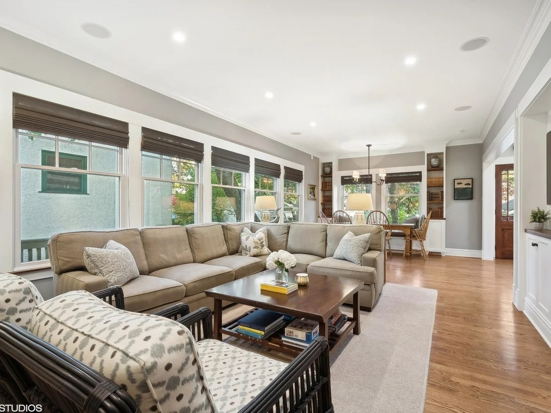 Photo of 2413 Park Place