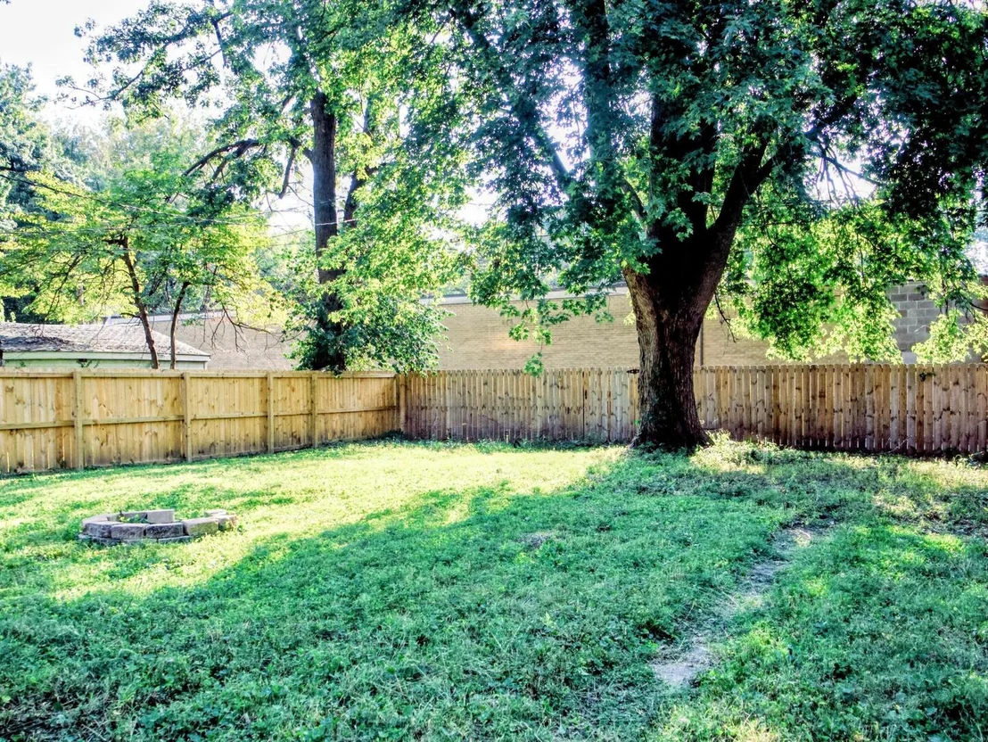 Photo of 1037 N 8th Street