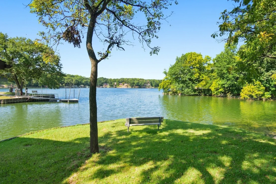 Photo of 154 Beachview Court