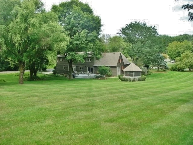 Photo of 7271 Meadow Lane