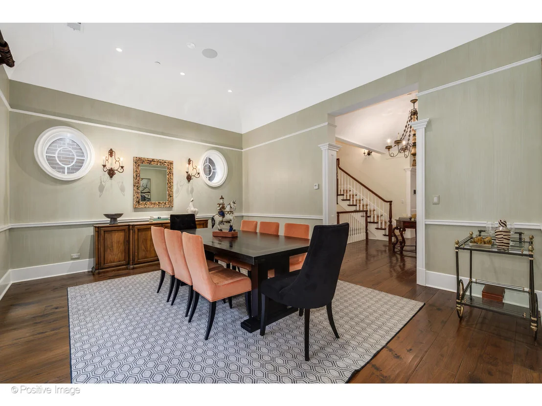 Photo of 446 W Huron Street