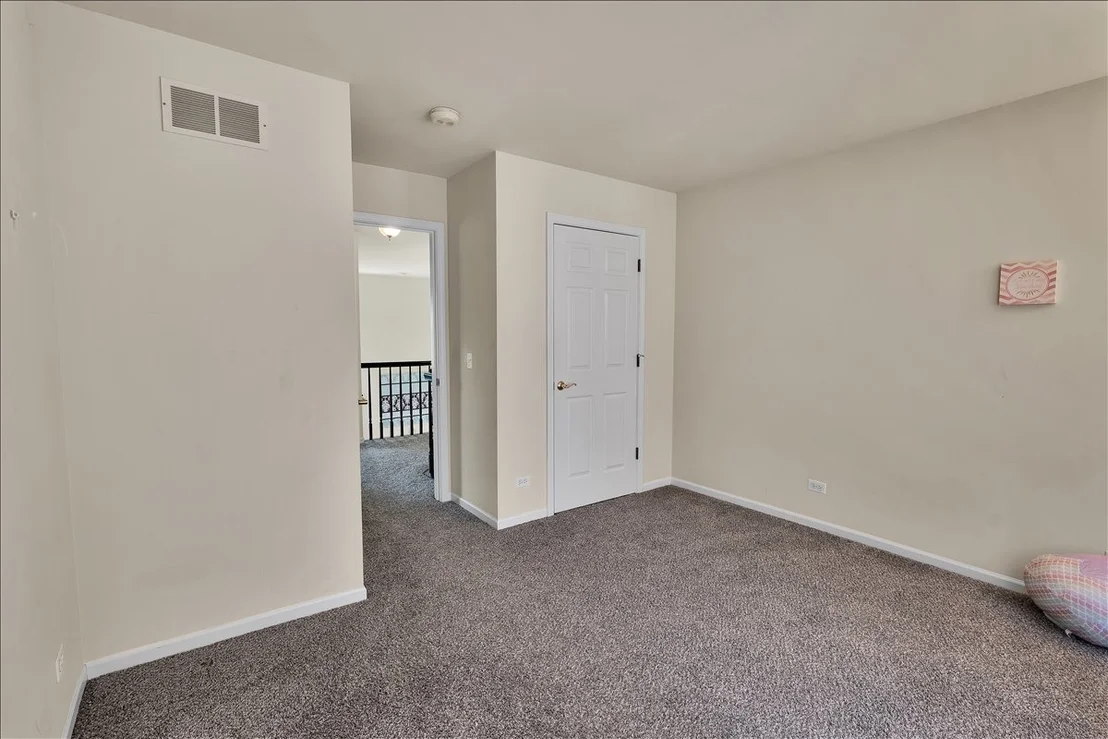 Photo of 1877 Marne Road